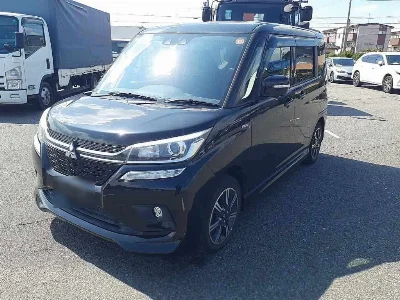 MITSUBISHI DELICA D2