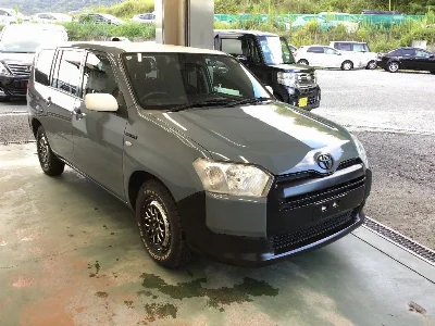 TOYOTA SUCCEED