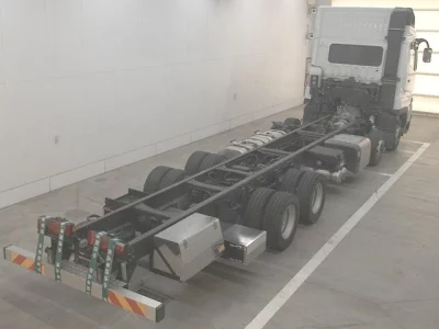 MITSUBISHI FUSO