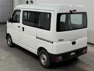 TOYOTA PIXIS VAN