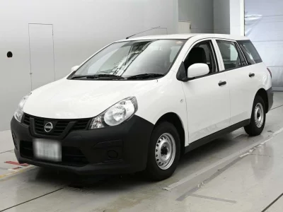 NISSAN AD