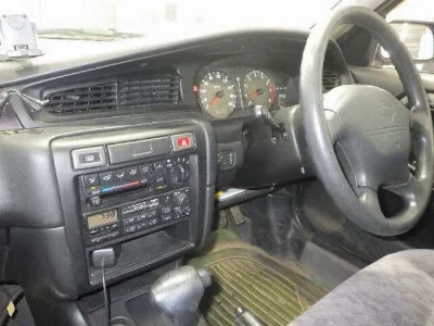 NISSAN BLUEBIRD