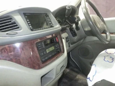 TOYOTA HIACE REGIUS