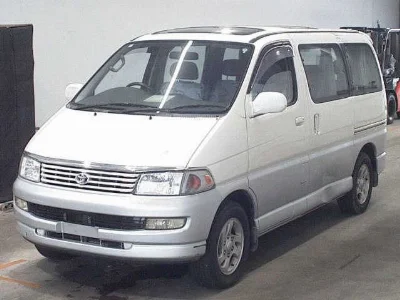TOYOTA HIACE REGIUS