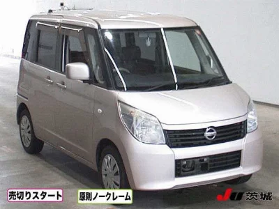 NISSAN ROOX