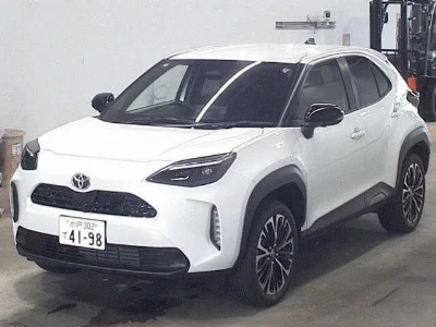 TOYOTA YARIS CROSS