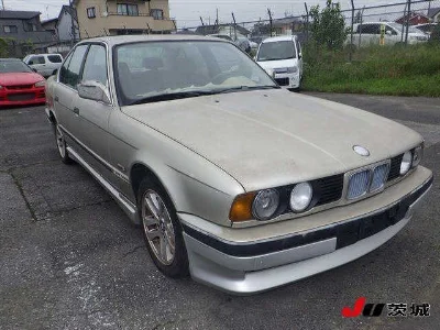 BMW 5 SERIES