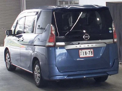 NISSAN SERENA