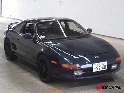 TOYOTA MR2