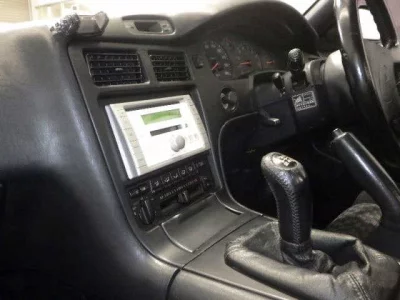 TOYOTA MR2