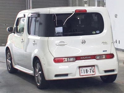 NISSAN CUBE