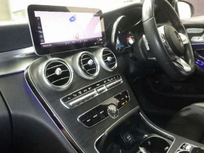 MERCEDES BENZ C CLASS