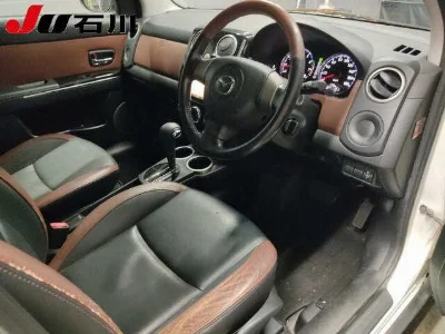 MAZDA VERISA