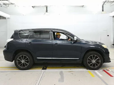 TOYOTA VANGUARD