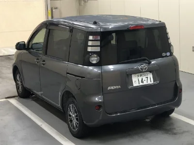 TOYOTA SIENTA