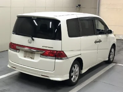 HONDA STEP WAGON