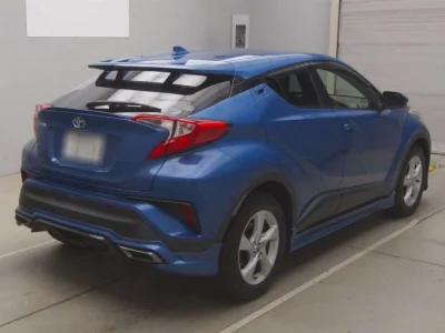 TOYOTA C-HR