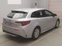 Цена авто Toyota Corolla Touring Sports с аукционов Японии, номер кузова ZWE215W, пробег 135 000, оценка 8