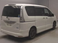 Цена авто Nissan Serena с аукционов Японии, номер кузова HFC26, пробег 80 000, оценка 2