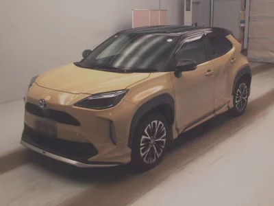 TOYOTA YARIS CROSS