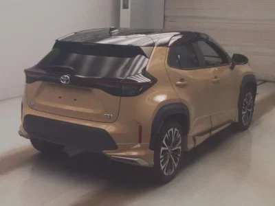 TOYOTA YARIS CROSS