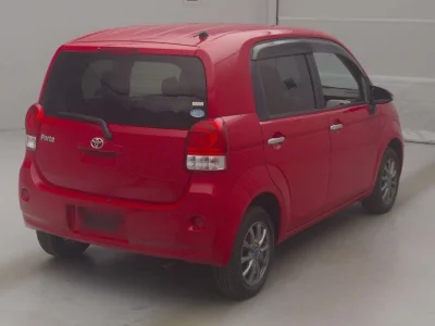 TOYOTA PORTE