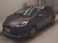 Цена авто Toyota Aqua с аукционов Японии, номер кузова NHP10, пробег 51 000, оценка 2