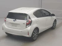 Цена авто Toyota Aqua с аукционов Японии, номер кузова NHP10, пробег 45 000, оценка 7