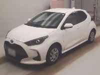 Цена авто Toyota Yaris с аукционов Японии, номер кузова MXPH10, пробег 220 000, оценка 2