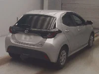 Цена авто Toyota Yaris с аукционов Японии, номер кузова MXPH10, пробег 169 000, оценка 6