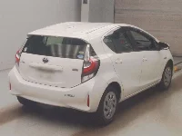 Цена авто Toyota Aqua с аукционов Японии, номер кузова NHP10, пробег 135 000, оценка 8
