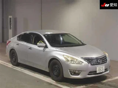NISSAN TEANA