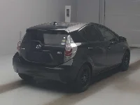 Цена авто Toyota Aqua с аукционов Японии, номер кузова NHP10, пробег 154 000, оценка 4
