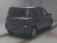 Цена авто Toyota Sienta с аукционов Японии, номер кузова NCP81G, пробег 130 000, оценка 7