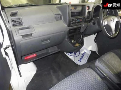 DAIHATSU HIJET VAN