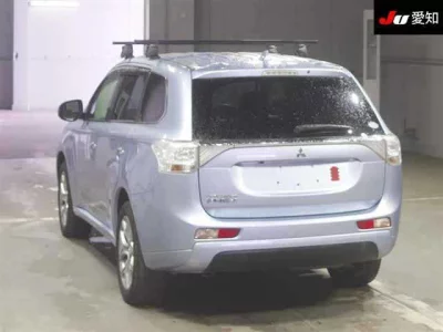 MITSUBISHI OUTLANDER PHEV