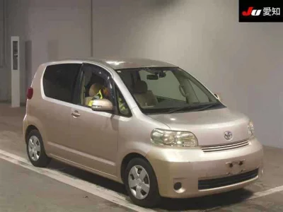 TOYOTA PORTE
