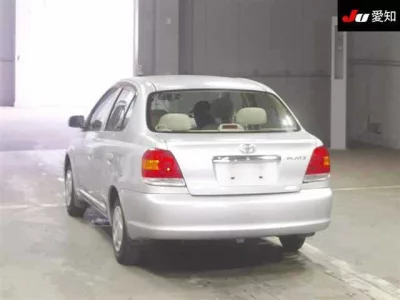 TOYOTA PLATZ