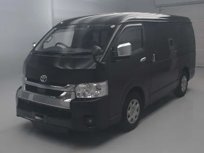 TOYOTA HIACE