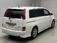 Цена авто Toyota Isis с аукционов Японии, номер кузова ANM10W, пробег 162 000, оценка 2