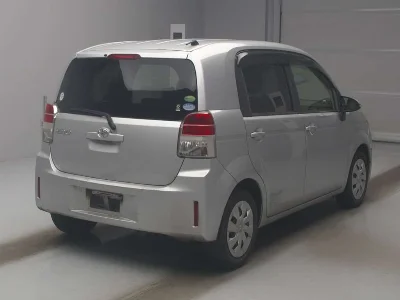 TOYOTA SPADE