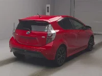 Цена авто Toyota Aqua с аукционов Японии, номер кузова NHP10, пробег 124 000, оценка 4