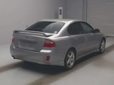 SUBARU LEGACY B4