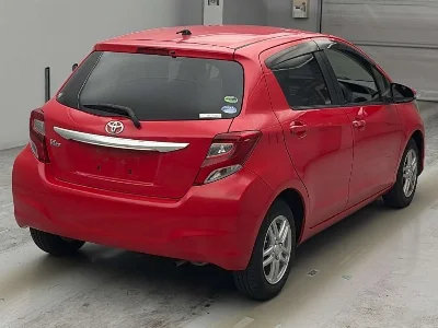 TOYOTA VITZ