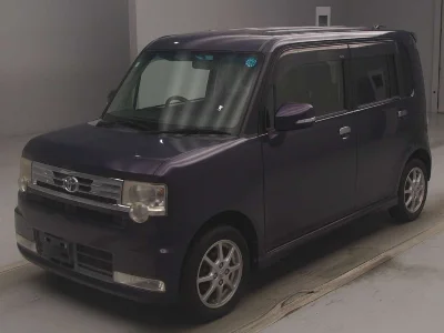 TOYOTA PIXIS SPACE