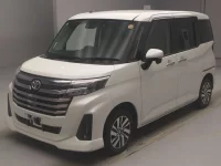 Цена авто Toyota Roomy с аукционов Японии, номер кузова M900A, пробег 68 000, оценка 8