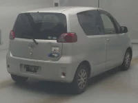 Цена авто Toyota Porte с аукционов Японии, номер кузова NNP11, пробег 220 000, оценка 6