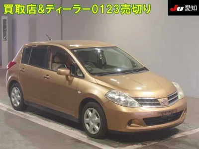 NISSAN TIIDA
