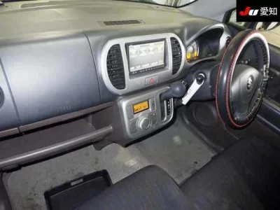 SUZUKI MRWAGON