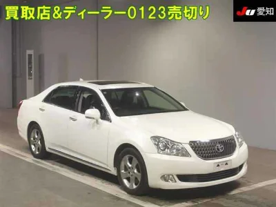 TOYOTA CROWN MAJESTA